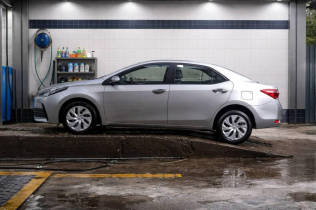 Toyota Corolla 2019 Silver Automatic Used for Sale in Giza