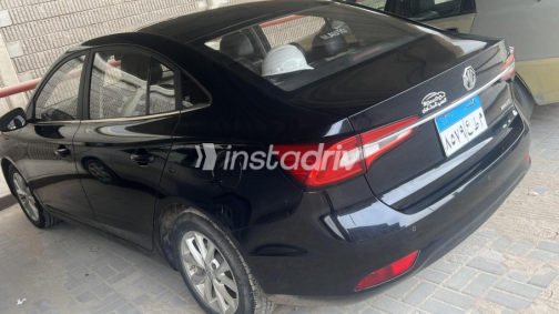 ام جى 5 2020 أسود أوتوماتيك مستعملة للبيع في مدينة السادات - 1