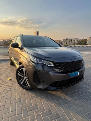 Peugeot 5008 2022 Gray Automatic Used for Sale in Nasr city
