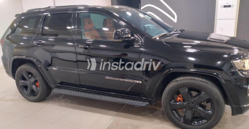 Jeep Grand Cherokee 2016 Black Automatic Used for Sale in Heliopolis - 2