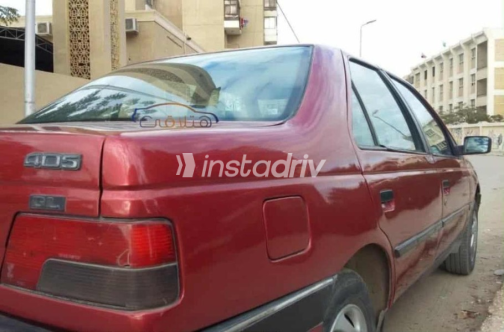 Peugeot 405 1995 Dark Red Manual Used for Sale in Giza - 4