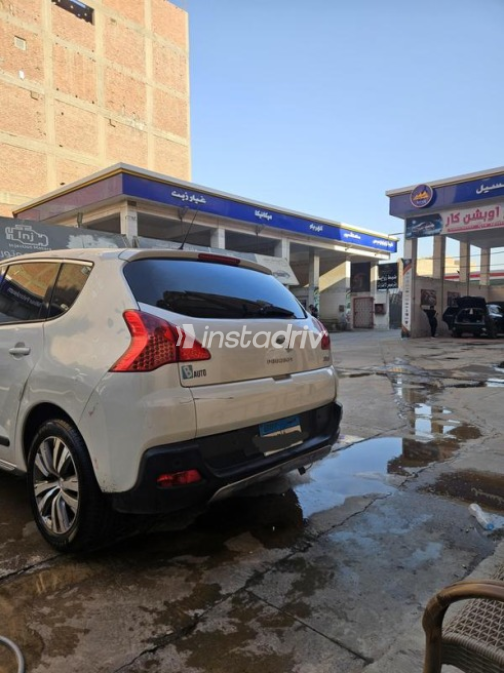 Peugeot 3008 2014 White Automatic Used for Sale in Sohag - 3