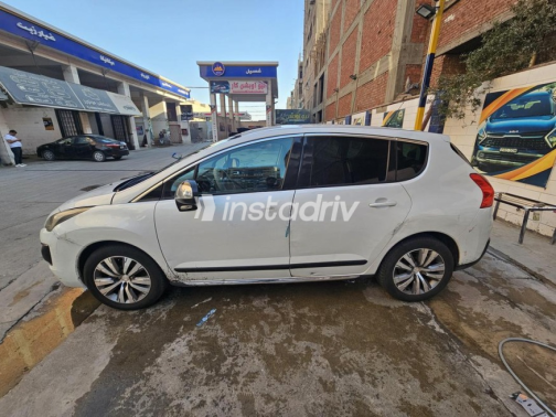 Peugeot 3008 2014 White Automatic Used for Sale in Sohag - 4