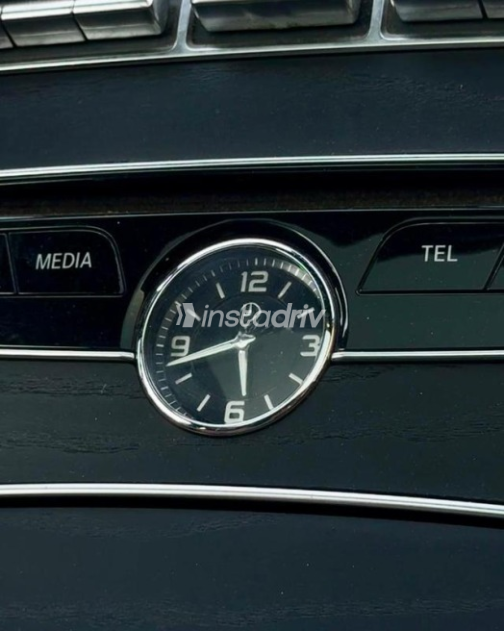 Mercedes C 180 2017 Silver Automatic Used for Sale in Cairo - 10