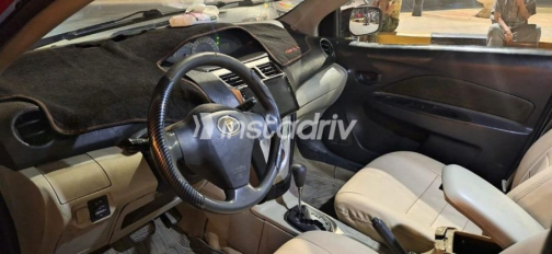 Toyota Yaris 2007 Red Automatic Used for Sale in Minya Al Qamh - 5