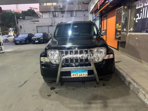 Jeep Cherokee 2012 Black Automatic Used for Sale in Maadi - 1