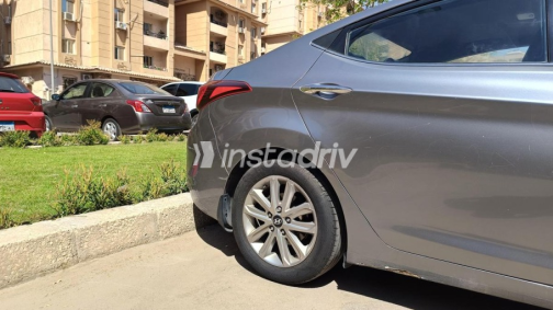 Hyundai Elantra MD 2015 Dark Gray Automatic Used for Sale in Nasr city - 2