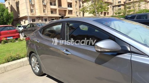 Hyundai Elantra MD 2015 Dark Gray Automatic Used for Sale in Nasr city - 3