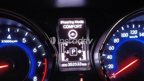 Hyundai Elantra MD 2015 Dark Gray Automatic Used for Sale in Nasr city - 9
