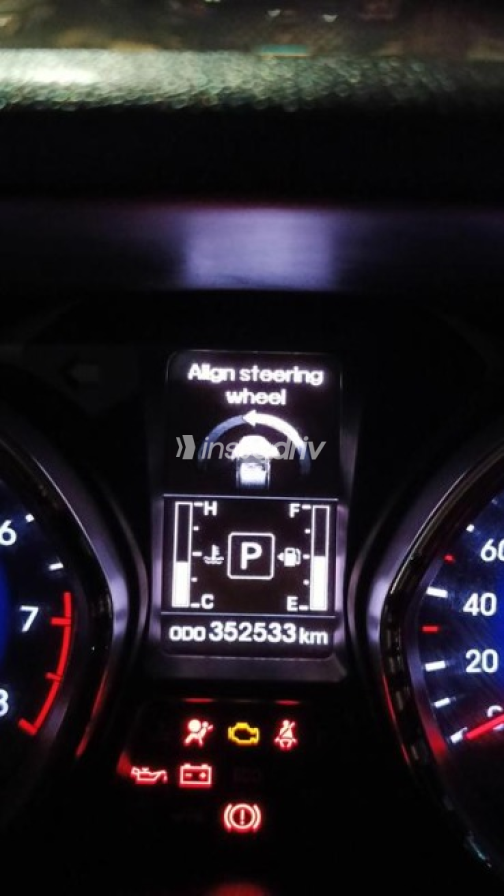 Hyundai Elantra MD 2015 Dark Gray Automatic Used for Sale in Nasr city - 10