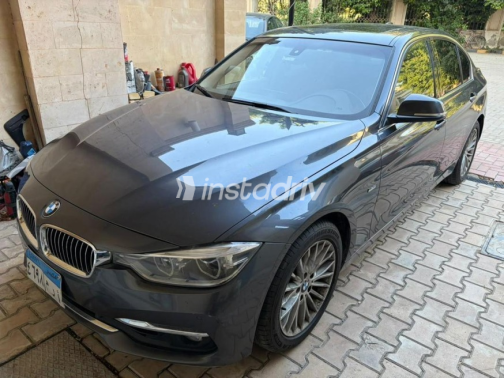 BMW 320 2018 Gray Automatic Used for Sale in El Katameya - 2