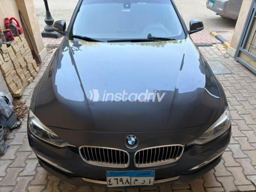 BMW 320 2018 Gray Automatic Used for Sale in El Katameya - 4