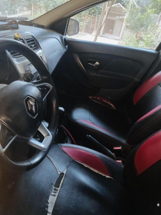 Renault Sandero Step Way 2017 Brown Automatic Used for Sale in Mansoura