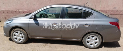 Nissan Sunny 2025 Silver Automatic Used for Sale in Tanta - 2