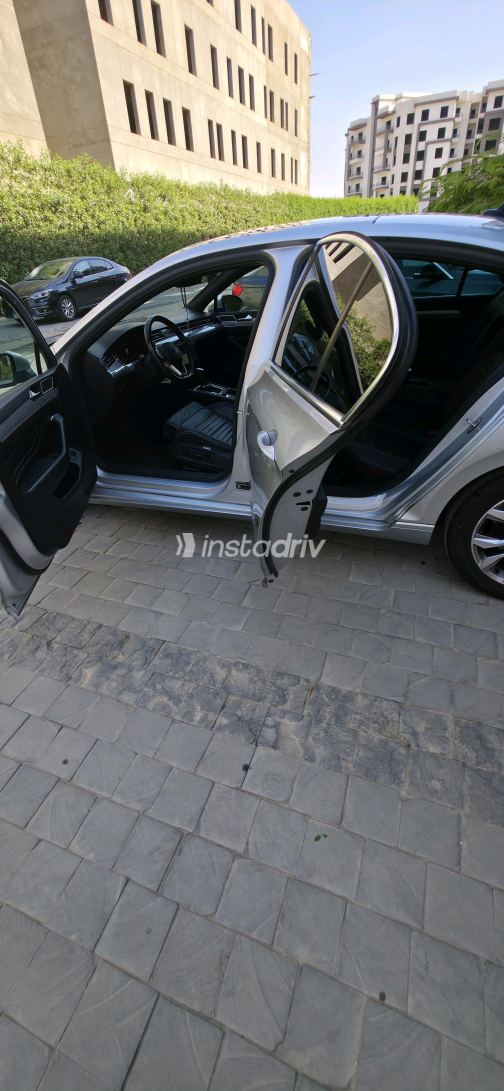 فولكس فاغن باسات 2021 فضي أوتوماتيك مستعملة للبيع في القاهرة الكبرى ( القاهرة - الجيزة) - 2