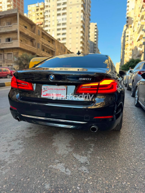 BMW 520 2019 Black Automatic Used for Sale in Greater Cairo ( Cairo + Giza) - 6