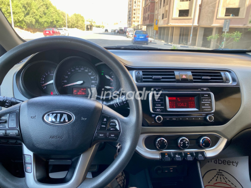 Kia Rio 2015 White Automatic Used for Sale in Greater Cairo ( Cairo + Giza) - 5