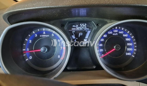 Hyundai Elantra 2013 Dark Red Automatic Used for Sale in Alexandria - 8