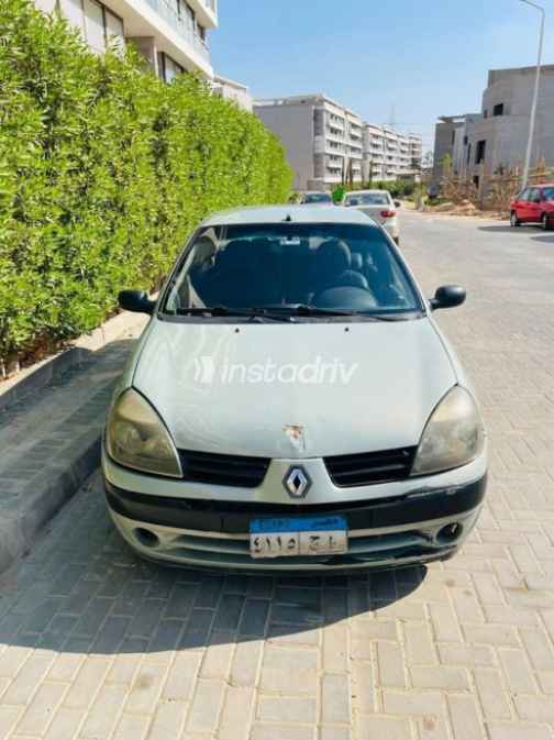 رينو كليو 2003 أخضر يدوي مستعملة للبيع في 6 أكتوبر - 4