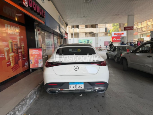 مرسيدس GLC 200 2024 أبيض أوتوماتيك مستعملة للبيع في المعادى - 4