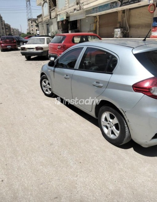 بريليانس FRV 2013 فضي أوتوماتيك مستعملة للبيع في حدائق الاهرام - 5
