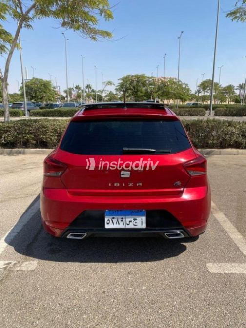 Seat Ibiza 2018 Dark Red Automatic Used for Sale in Cairo - 10