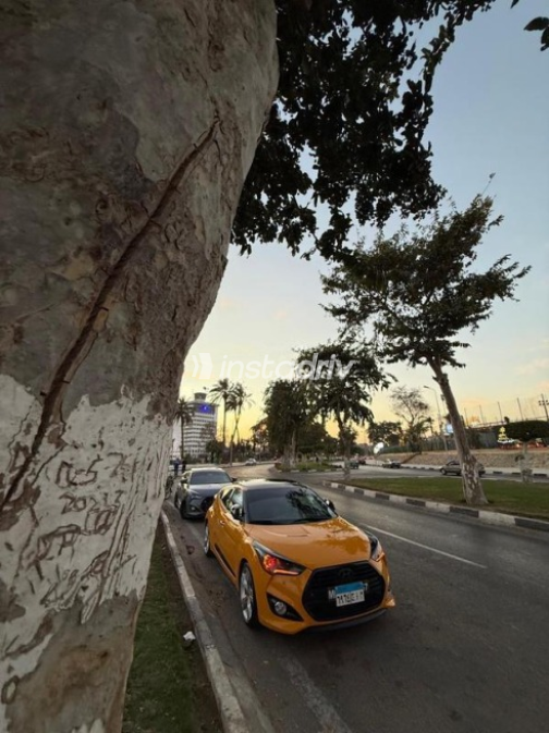 Hyundai Veloster 2012 Yellow Automatic Used for Sale in 6 October - 2