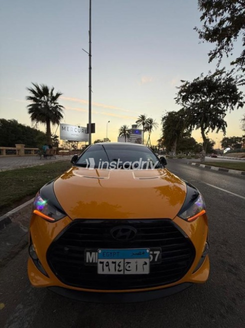 Hyundai Veloster 2012 Yellow Automatic Used for Sale in 6 October - 5