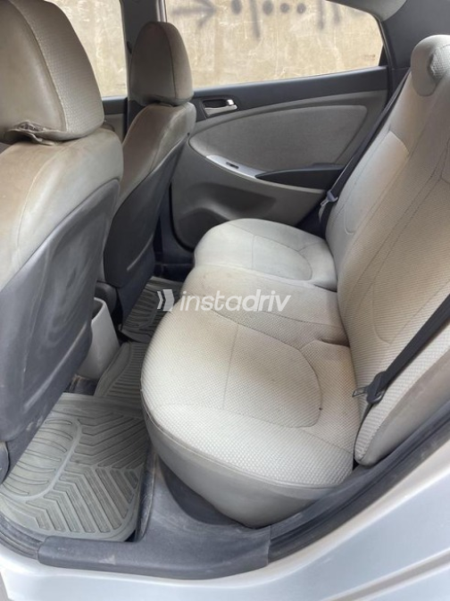 Hyundai Accent RB 2012 Silver Automatic Used for Sale in El Haram - 6