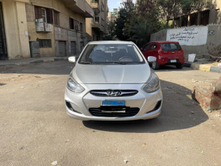 Hyundai Accent RB 2012 Silver Automatic Used for Sale in El Haram