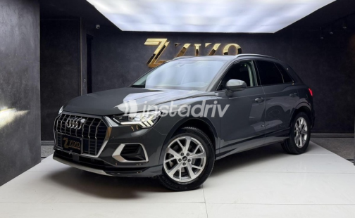 Audi Q3 2024 Gray Automatic Used for Sale in Cairo - 4
