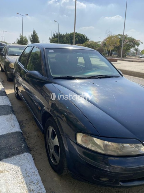 Opel Vectra 2002 Dark Blue Automatic Used for Sale in Al Shorouk - 1