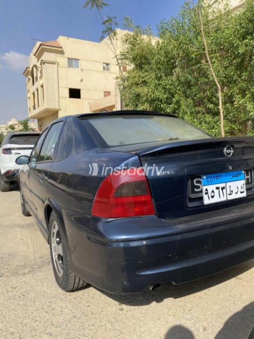 Opel Vectra 2002 Dark Blue Automatic Used for Sale in Al Shorouk - 3