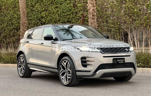 Land Rover Range Rover Evoque 2023 Gray Automatic Used for Sale in Sheikh Zayed City - 4