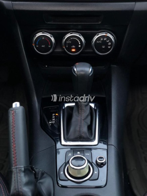 Mazda 3 2017 Dark Blue Automatic Used for Sale in Cairo - 8