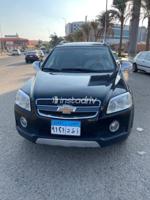 Chevrolet Captiva 2011 Black Automatic Used for Sale in Cairo - 2