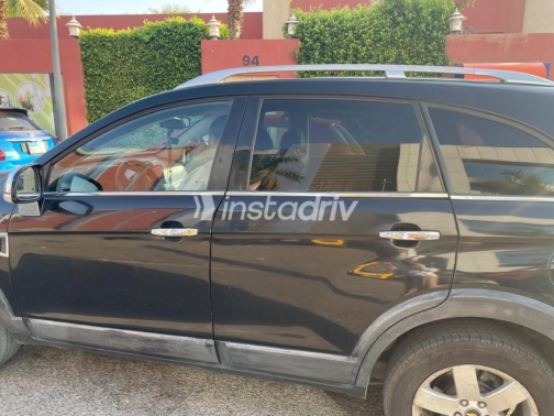 Chevrolet Captiva 2011 Black Automatic Used for Sale in Cairo - 7