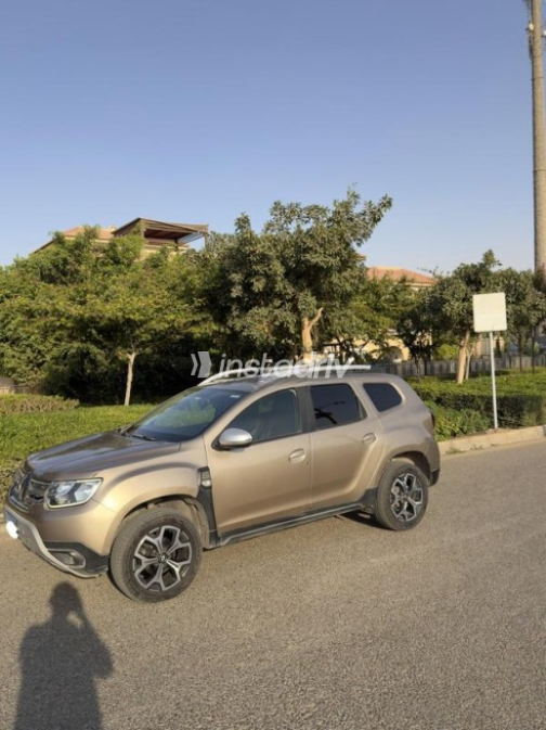 Renault Duster 2019 Bronze Automatic Used for Sale in Greater Cairo ( Cairo + Giza) - 2