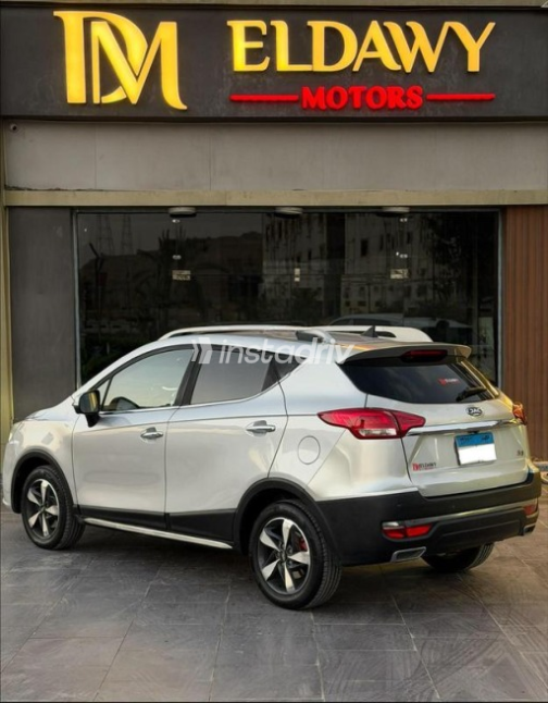 جاك S3 2019 فضي أوتوماتيك مستعملة للبيع في القطامية - 3