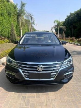 ام جى 5 2025 أسود أوتوماتيك مستعملة للبيع في مدينة الشيخ زايد
