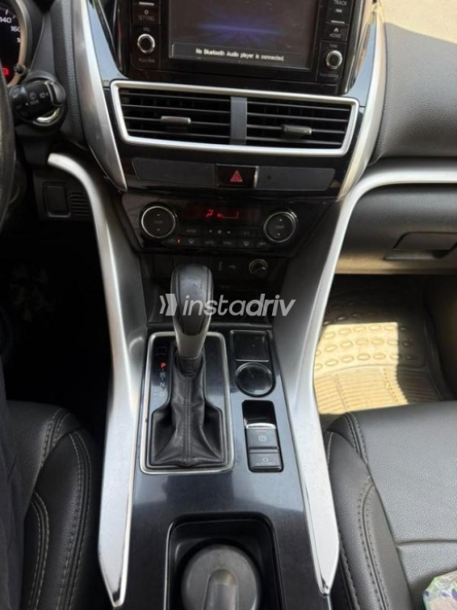 Mitsubishi Eclipse Cross 2019 Silver Automatic Used for Sale in Nasr city - 8