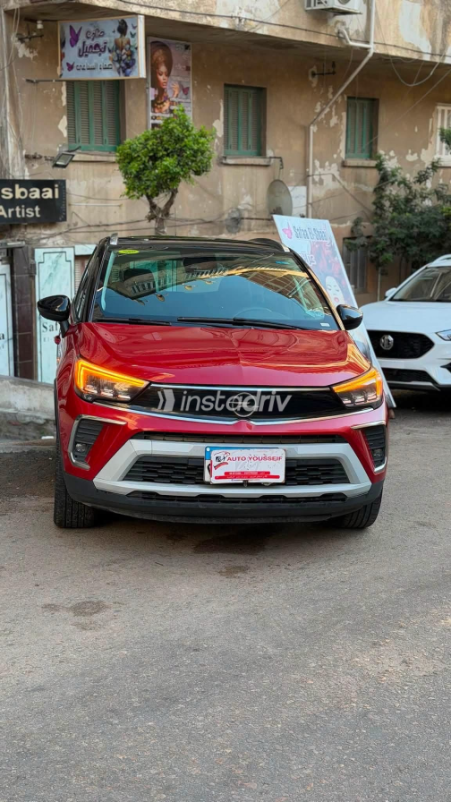 اوبل كروس لاند 2022 أبيض أوتوماتيك مستعملة للبيع في القاهرة الكبرى ( القاهرة - الجيزة) - 4