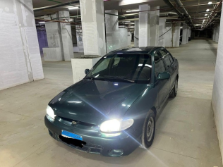 Hyundai Accent 2002 Dark Green Manual Used for Sale in Shobra