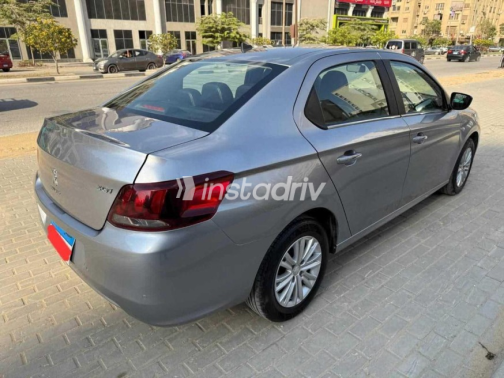 Peugeot 301 2020 Gray Automatic Used for Sale in Nasr city - 3