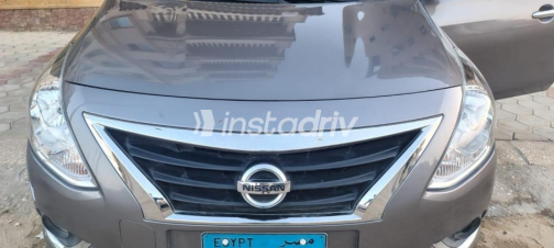 Nissan Sunny 2023 Silver Automatic Used for Sale in Greater Cairo ( Cairo + Giza) - 2