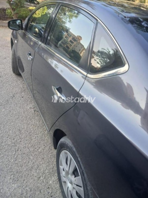 Nissan Sentra 2021 Dark Gray Automatic Used for Sale in 6 October - 4