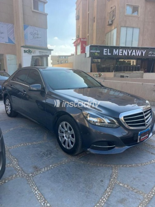 مرسيدس A 200 2014 أسود أوتوماتيك مستعملة للبيع في مدينة الشيخ زايد - 3