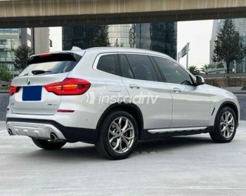 بي ام دبليو X3 2019 فضي أوتوماتيك مستعملة للبيع في القاهرة الكبرى ( القاهرة - الجيزة) - 6