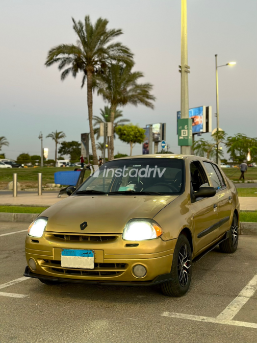 Renault Clio 2001 Gold Manual Used for Sale in Greater Cairo ( Cairo + Giza) - 8