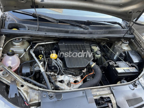 Renault Logan 2015 Gold Manual Used for Sale in Alexandria - 3
